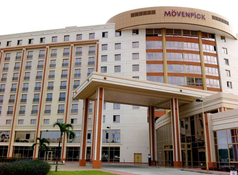 Moevenpick Ambassador Hotel Аккра Экстерьер фото