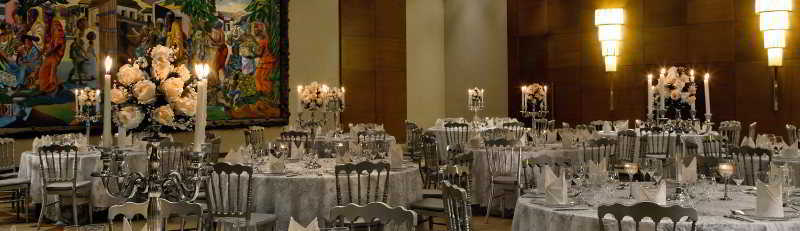 Moevenpick Ambassador Hotel Аккра Экстерьер фото